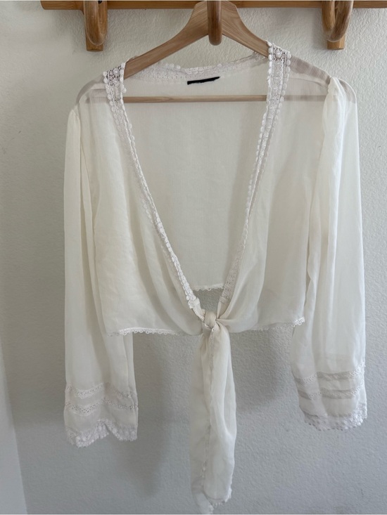 Vintage Tops - Cottagecore Fairycore boho White mesh lace trim tie front top cardigan lace trim